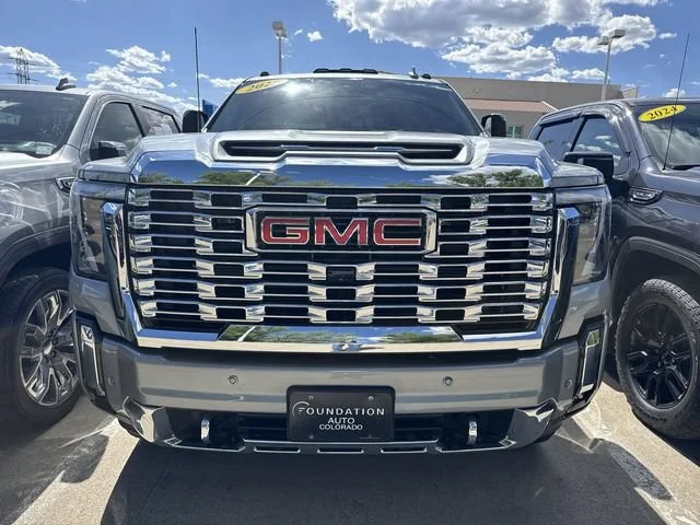 Used 2025 Sterling Metallic GMC Denali image 30
