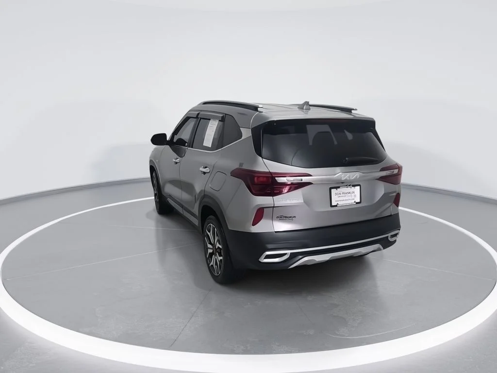 Used 2022 Gray Kia SX image 8