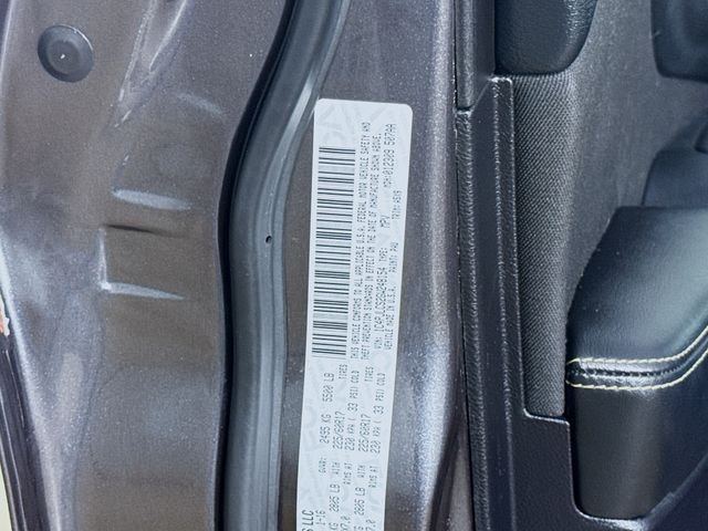 Used 2016 Gray Jeep Latitude image 30