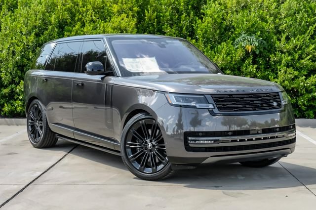 Used 2022 Gray Land Rover First Edition image 7