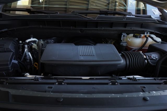 Used 2025 Gray Chevrolet RST image 33