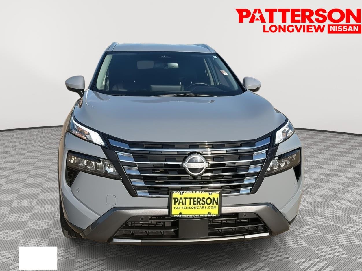 Used 2025 Boulder Gray Pearl Nissan SL image 2