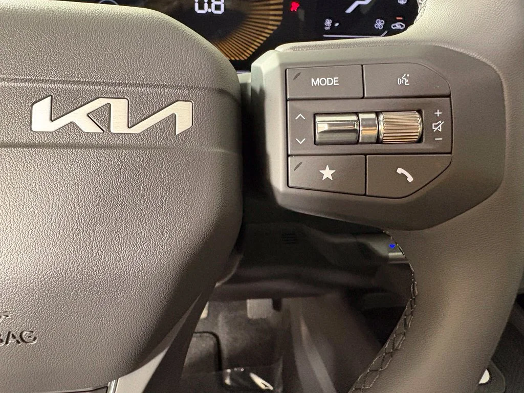 New 2027 Pale Gray Kia X-Line S image 26