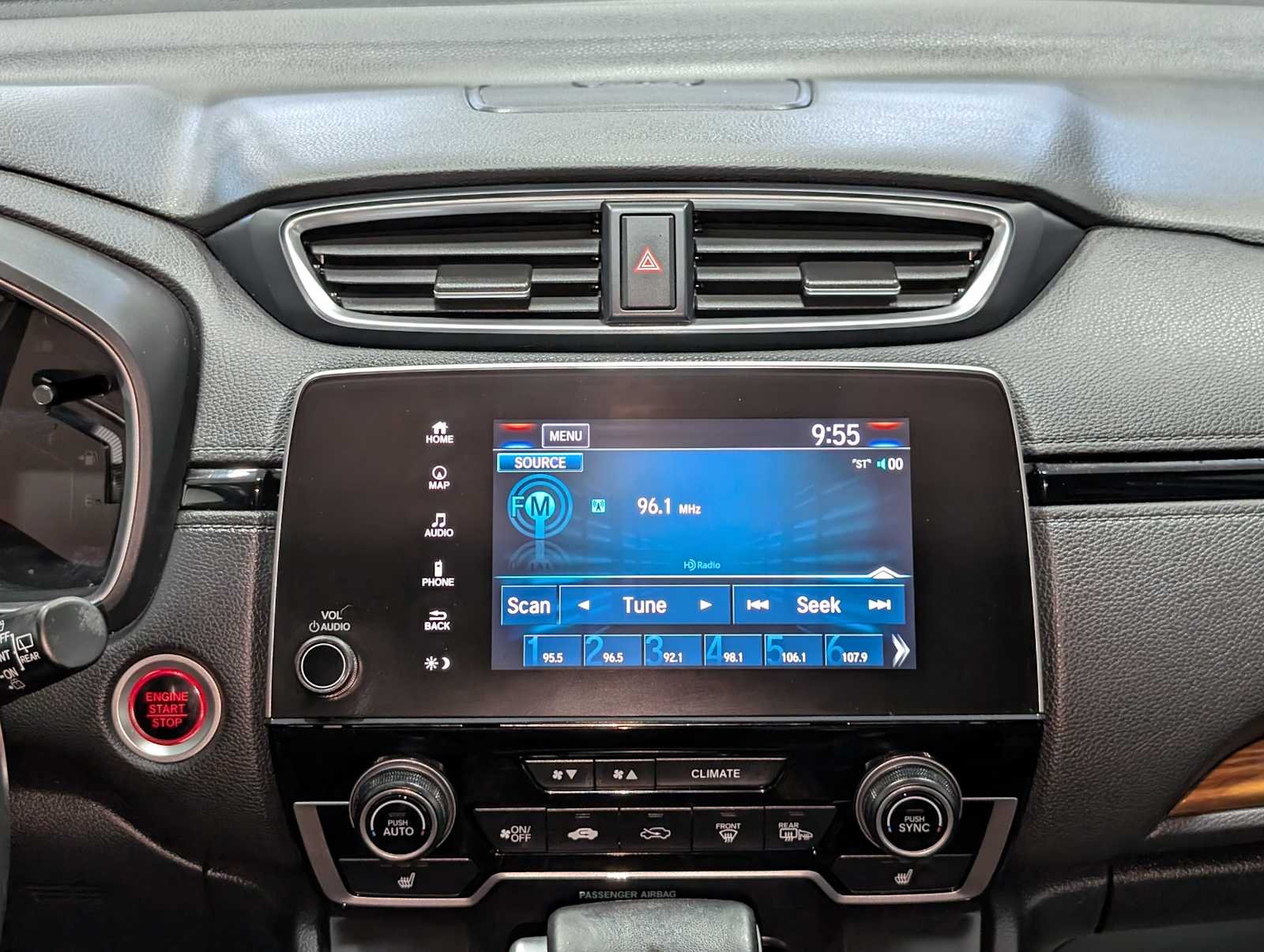 Used 2020 Aegean Blue Metallic Honda Touring image 19
