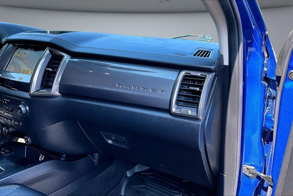 Certified Used 2019 Blue Ford Lariat image 27