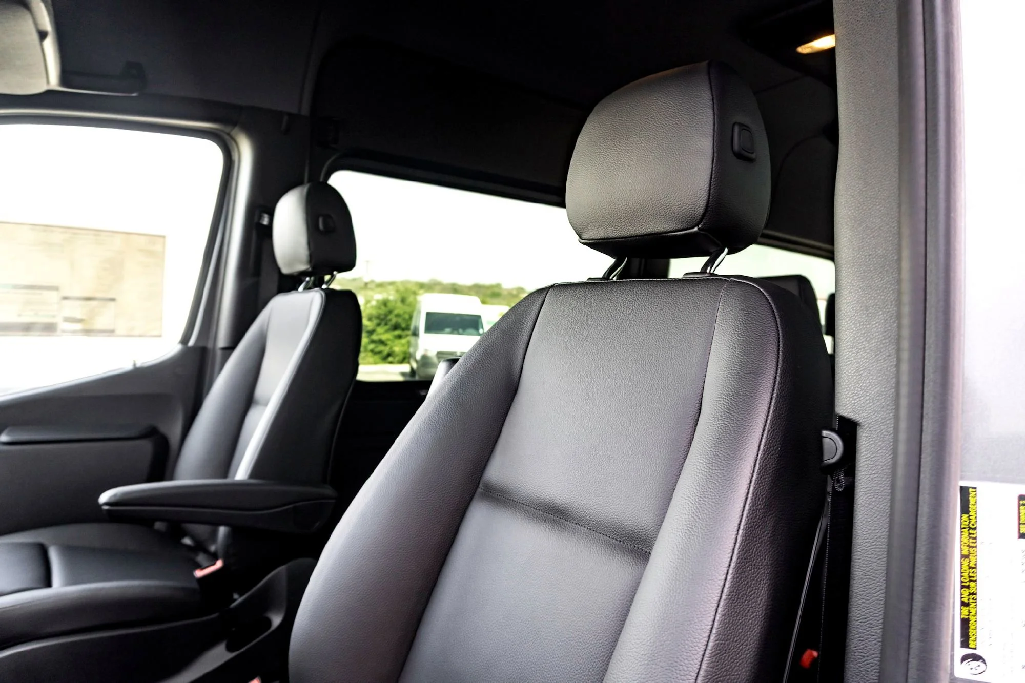 2025 Mercedes-Benz Sprinter Passenger Van Base - Photo 10