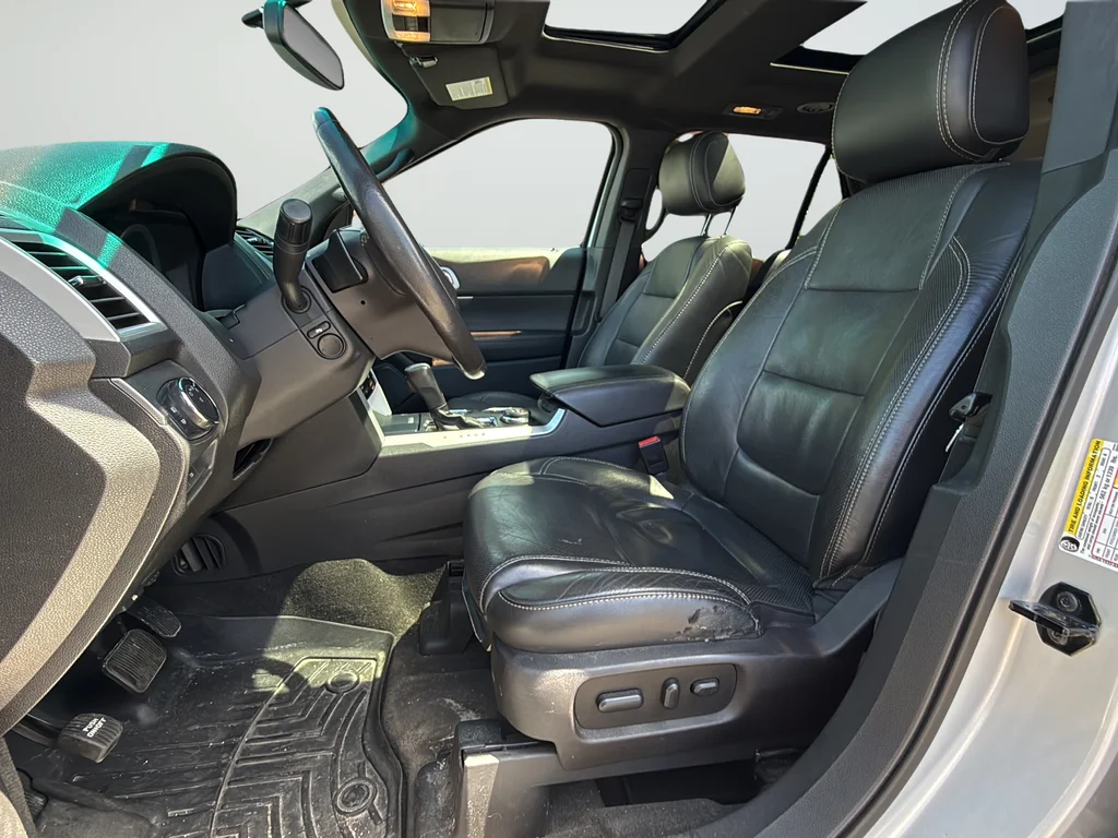 Used 2014 Silver Ford Sport image 14