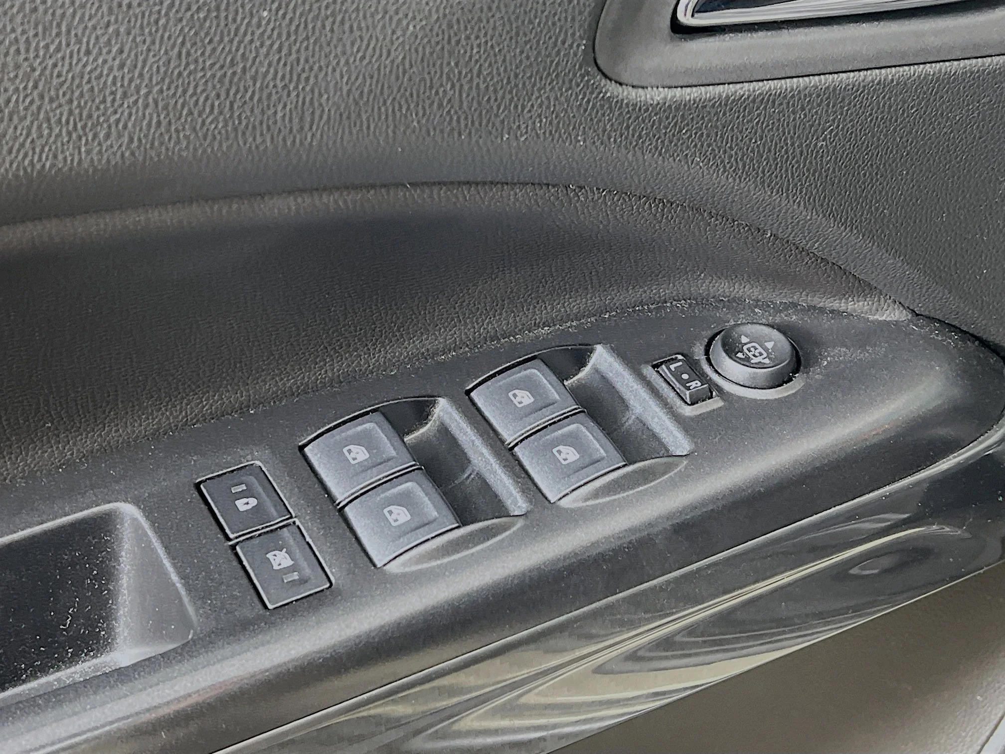 Used 2021 Desert Sand Metallic GMC 4WD AT4 W/CLOTH image 9