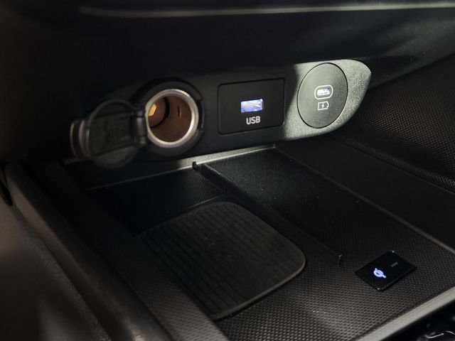 2025 Hyundai Elantra Blue - Photo 28