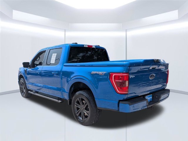 Used 2021 Blue Ford XLT image 4