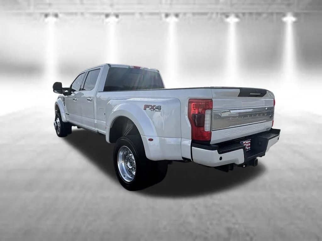 Used 2019 White Platinum Clearcoat Metallic Ford Platinum image 7