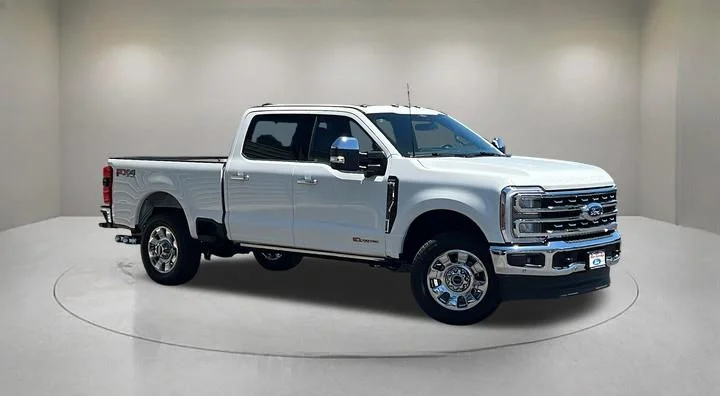 2026 Ford F-250 Lariat 4x4 Crew Cab 6-3/4' Box's photo