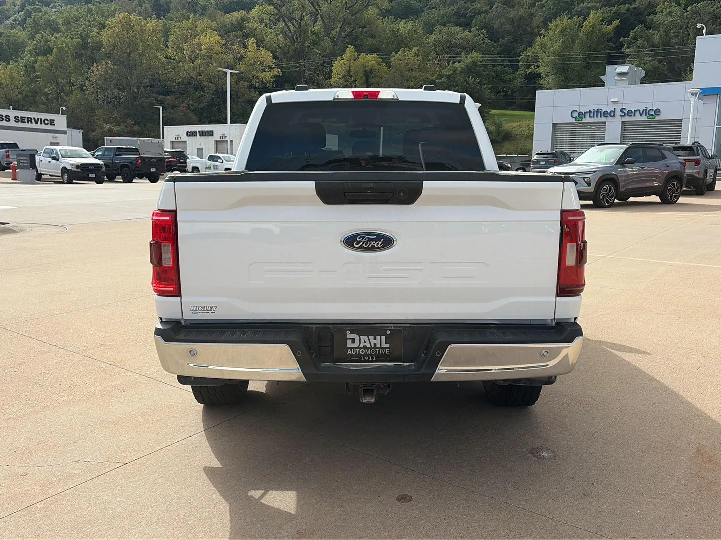 Used 2022 White Ford XL image 4