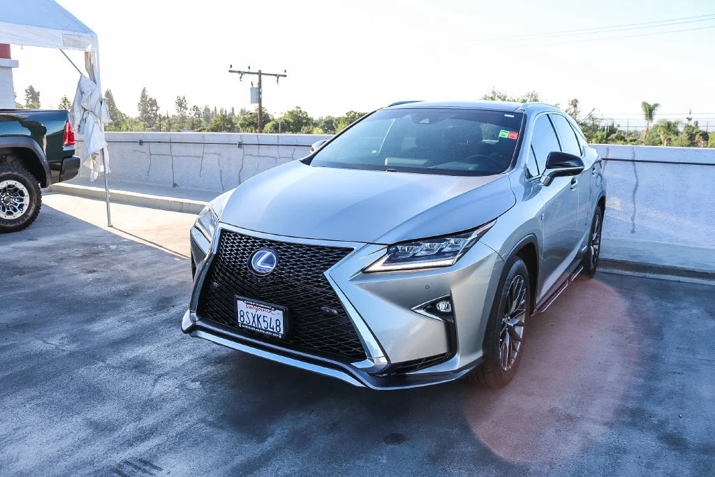 Used 2017 Silver Lexus 450h F Sport image 4