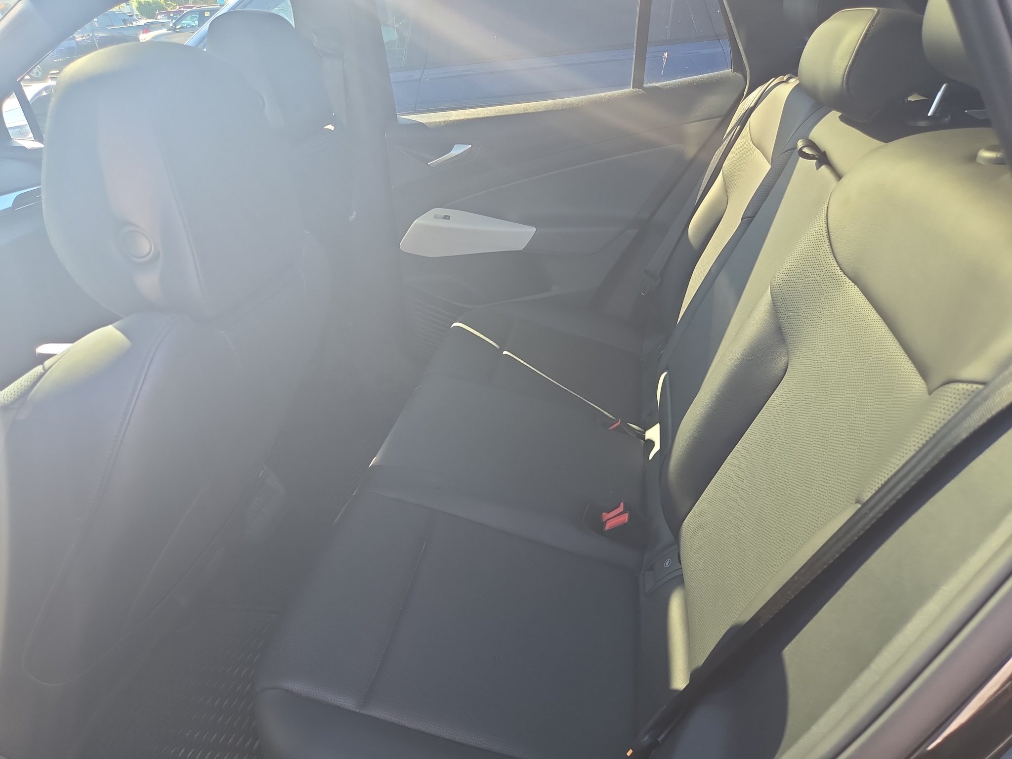 Used 2021  Volkswagen 1st Edition image 5