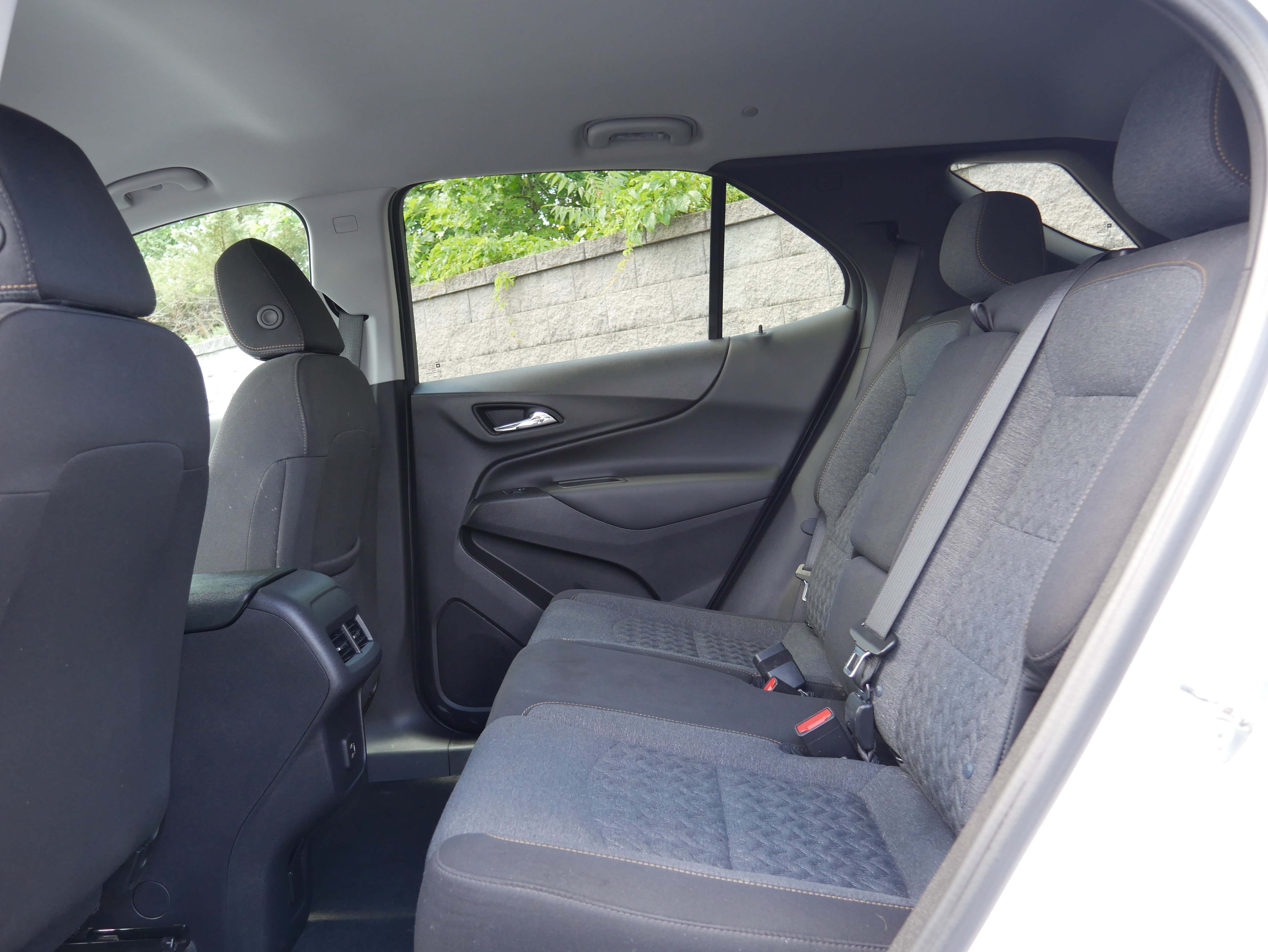 Used 2024 Summit White Chevrolet LT image 14