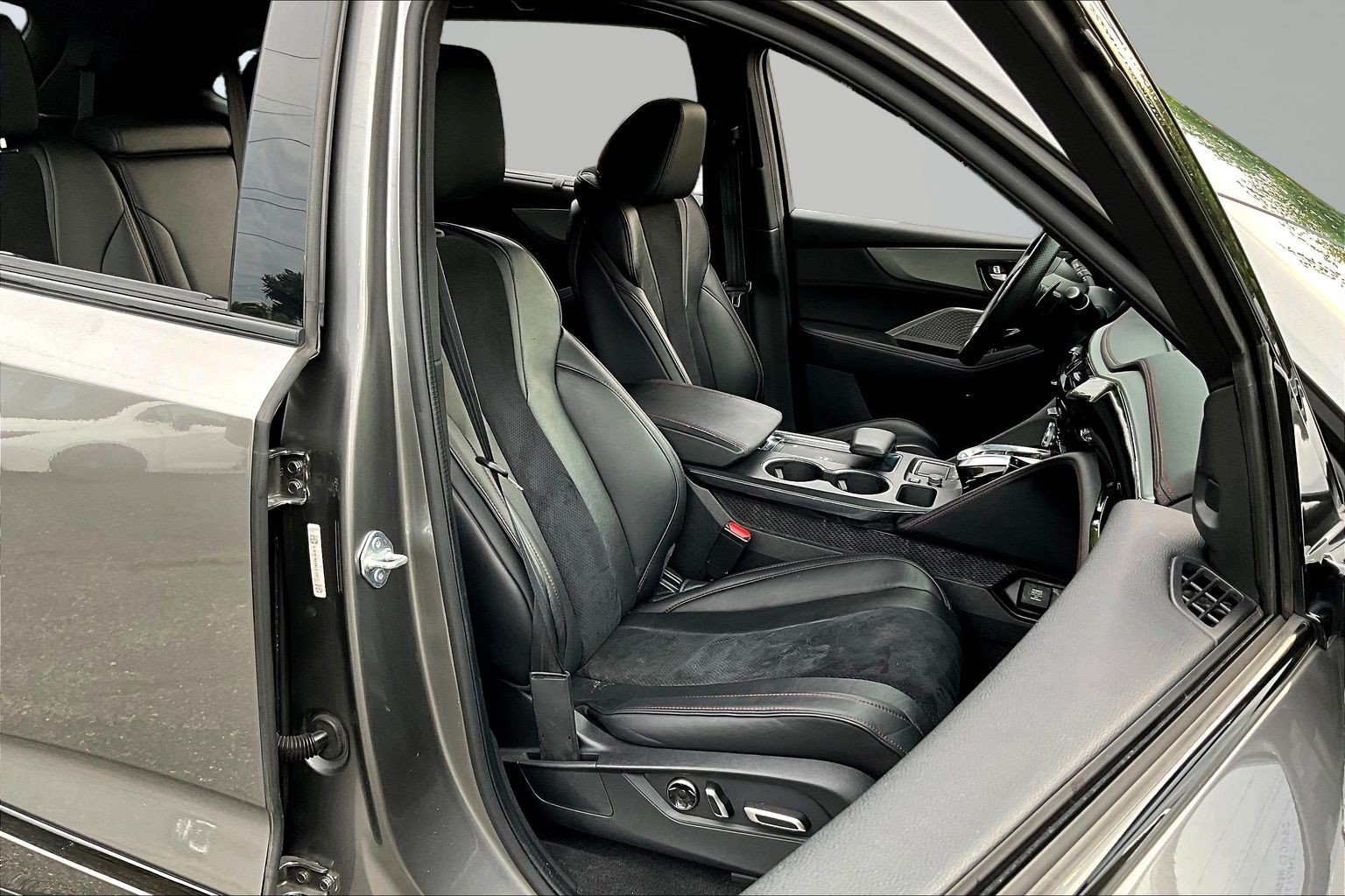 Used 2022  Acura A-Spec image 27
