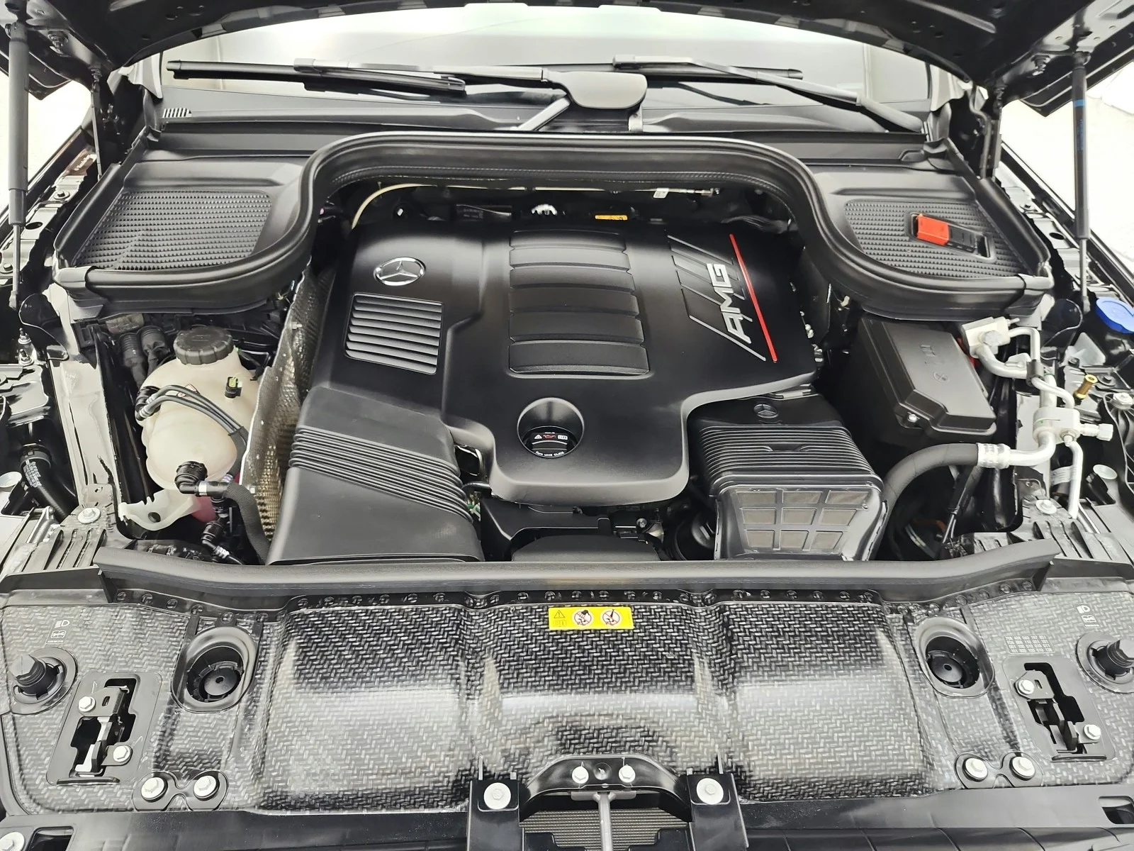 Certified Used 2026 Obsidian Black Metallic Mercedes-Benz AMG® GLE 53 4MATIC+ Coupe image 31