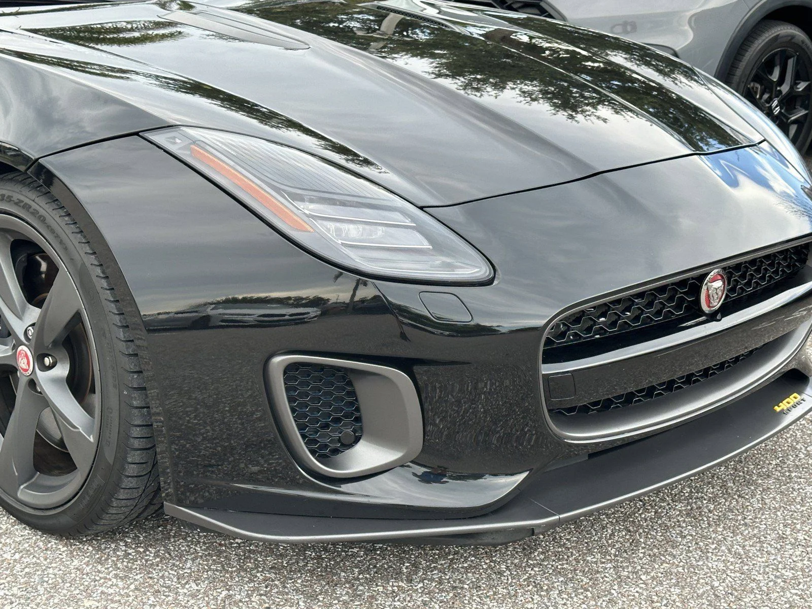Used 2018 Black Jaguar 400 Sport image 30