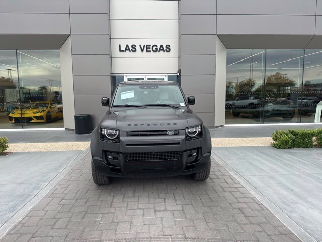 Used 2026 Gray Land Rover V8 image 2