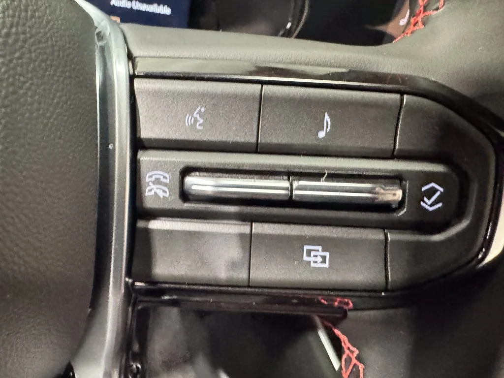 2026 Chevrolet Colorado Z71 - Photo 15