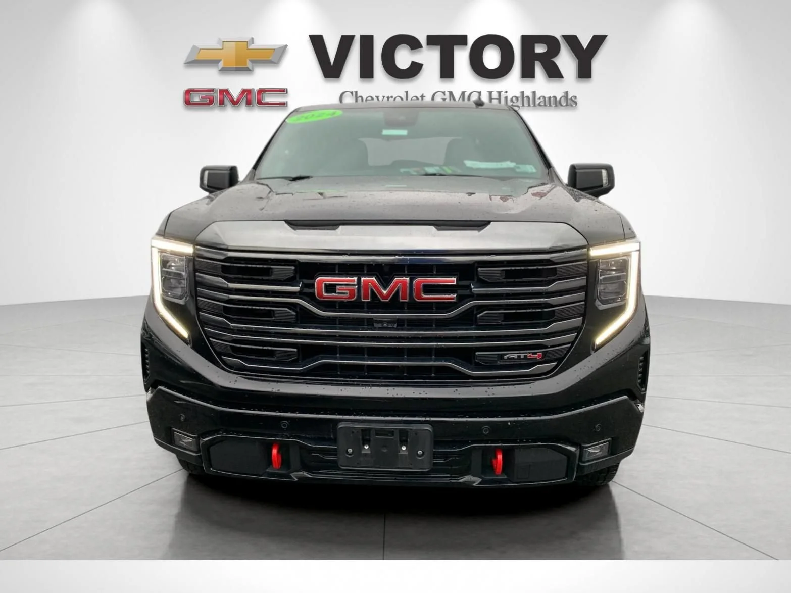 Used 2024 Onyx Black GMC AT4 image 8