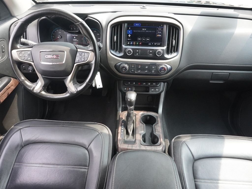 Used 2022 Black GMC Denali image 31