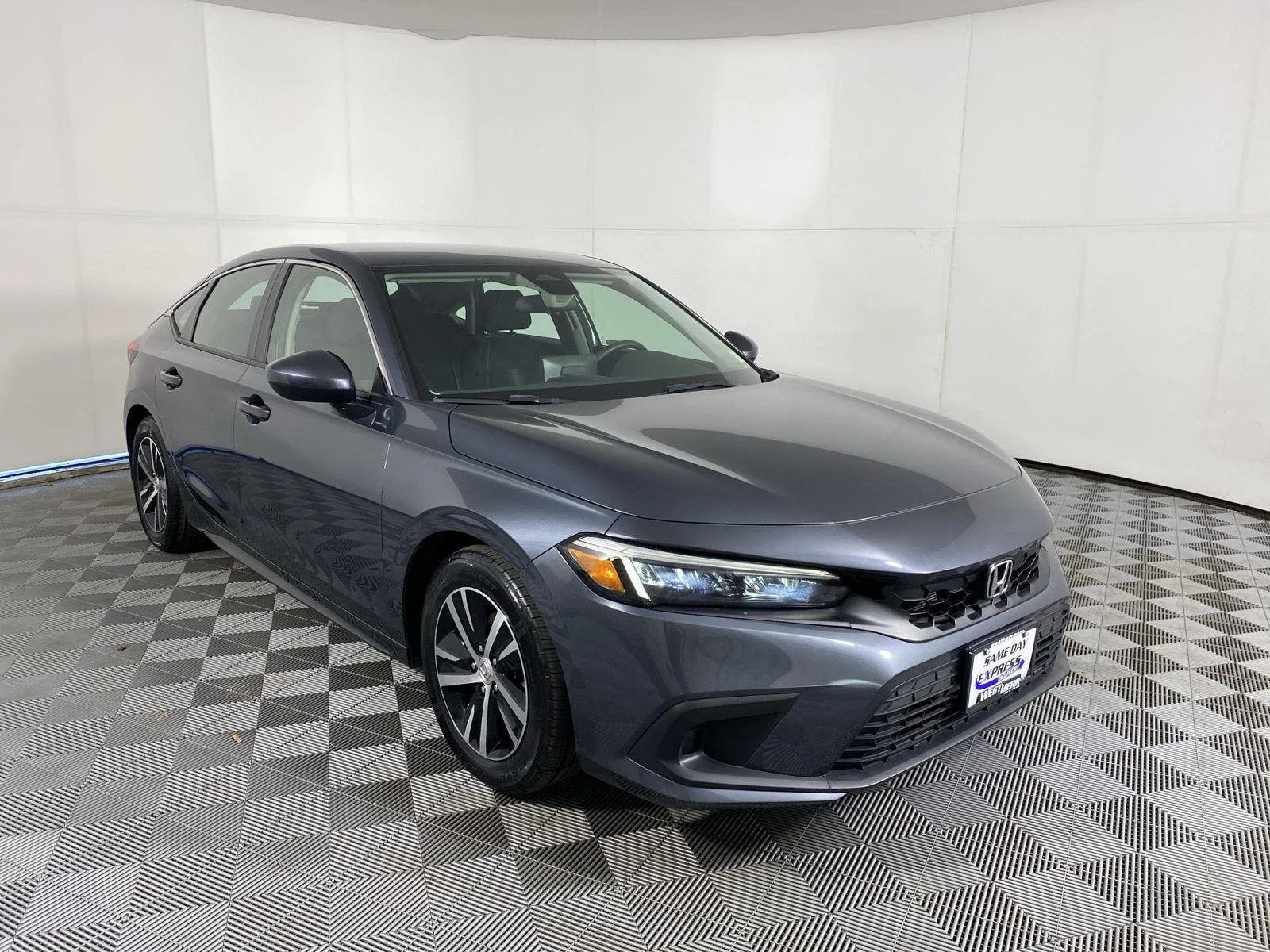 Used 2023 Meteorite Gray Metallic Honda LX image 10