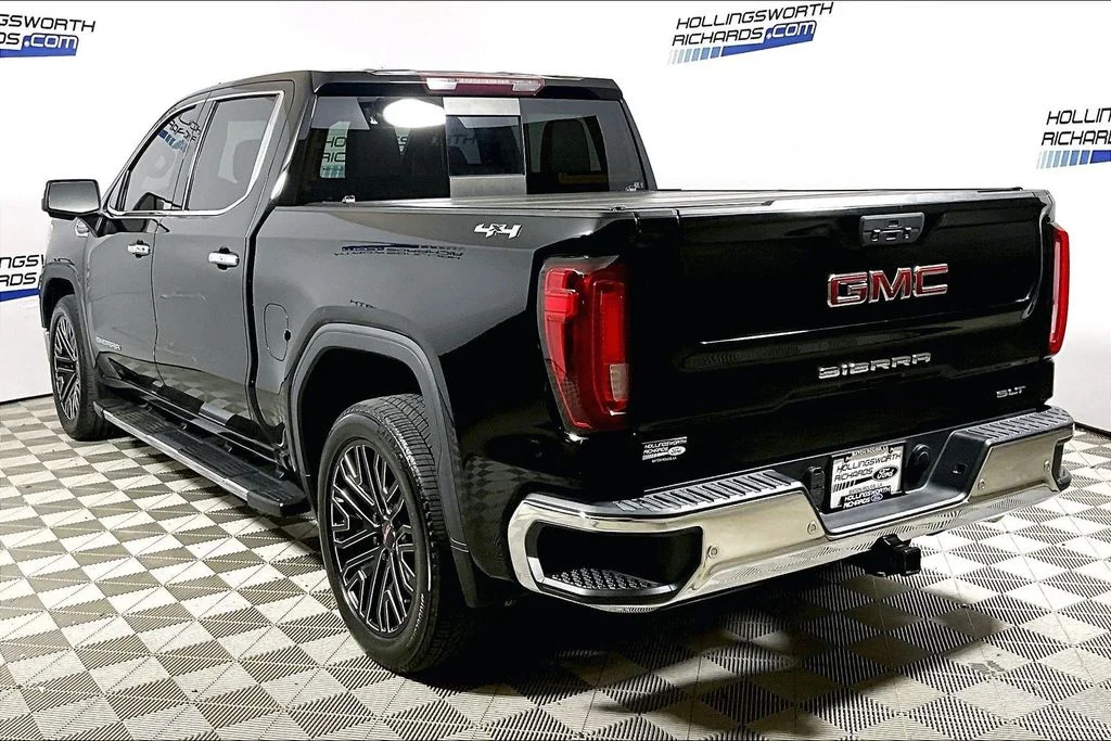Certified Used 2022 Onyx Black GMC SLT image 8