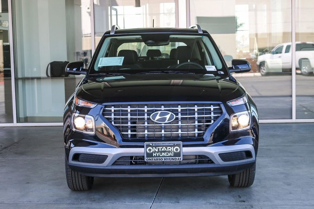 New 2026 Black Hyundai SEL image 3