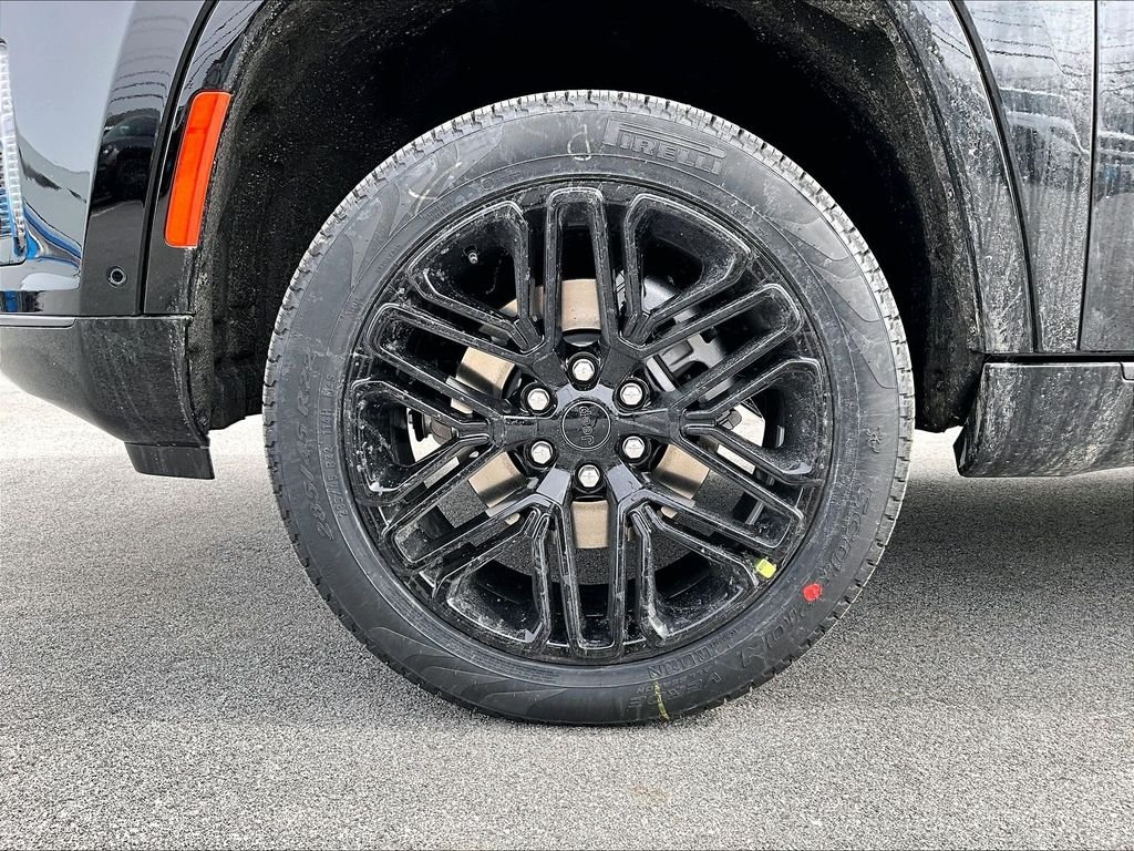 New 2026 High Gloss Black Jeep Limited Reserve image 8
