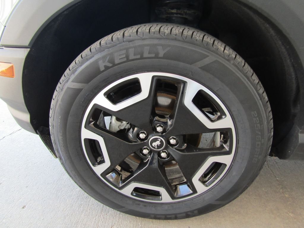 Used 2023 Green Ford Outer Banks image 26