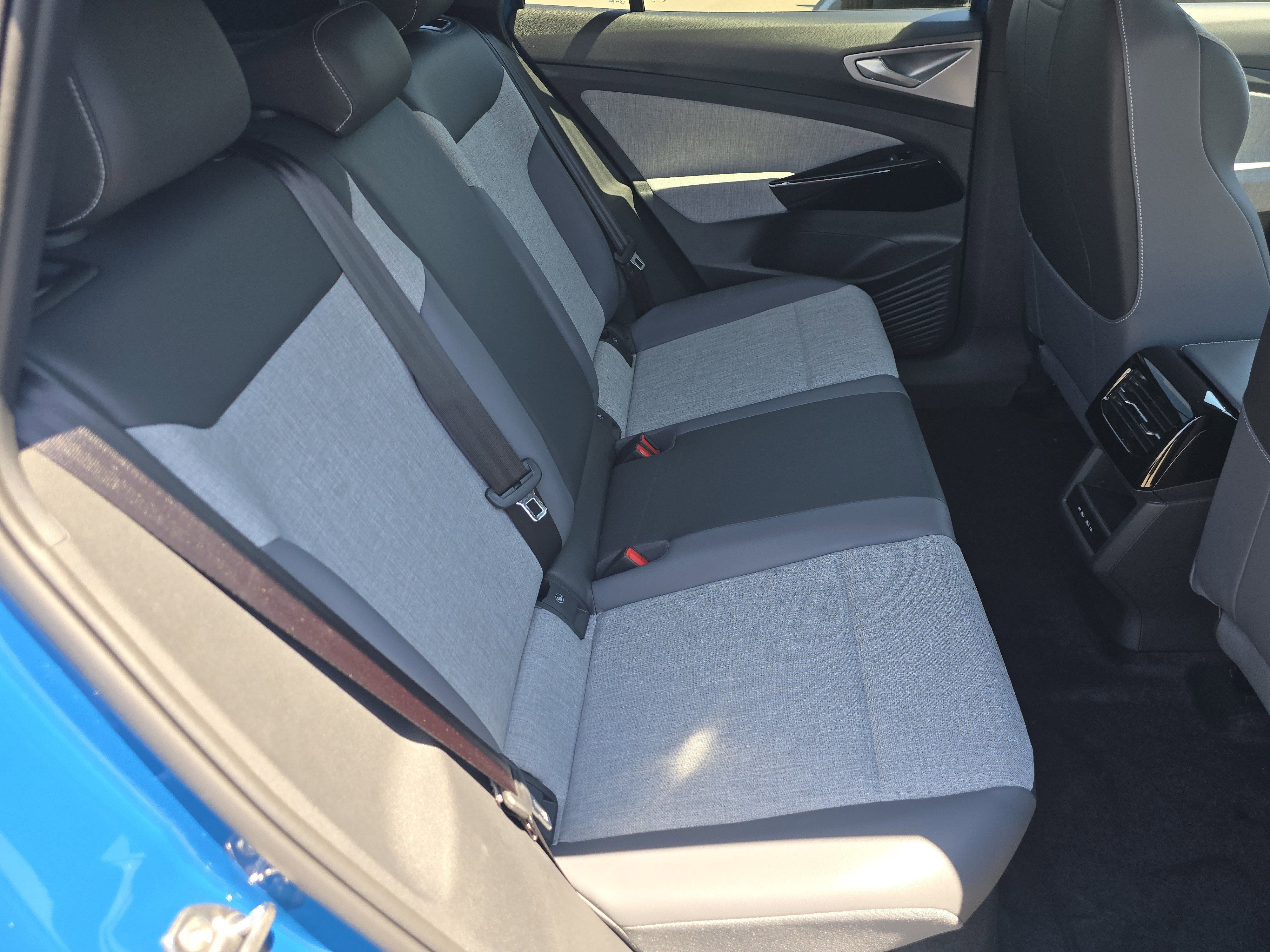 New 2026 Mountain Lake Blue Metallic Volkswagen Pro image 16
