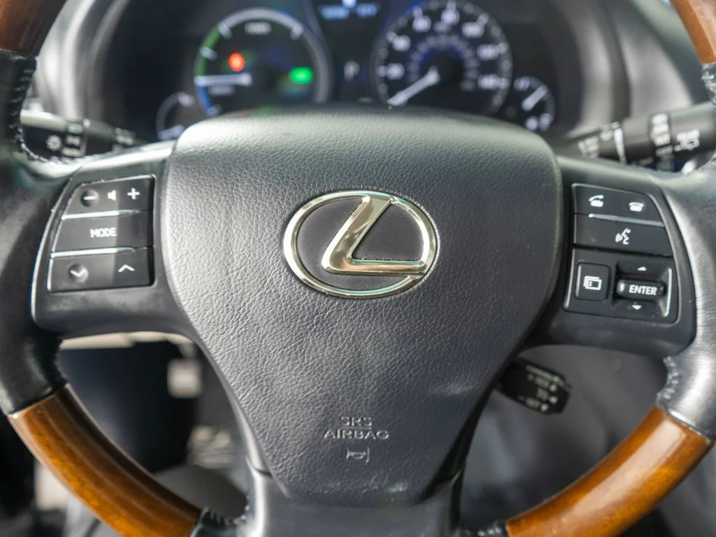 Used 2012 Black Lexus 450h image 15