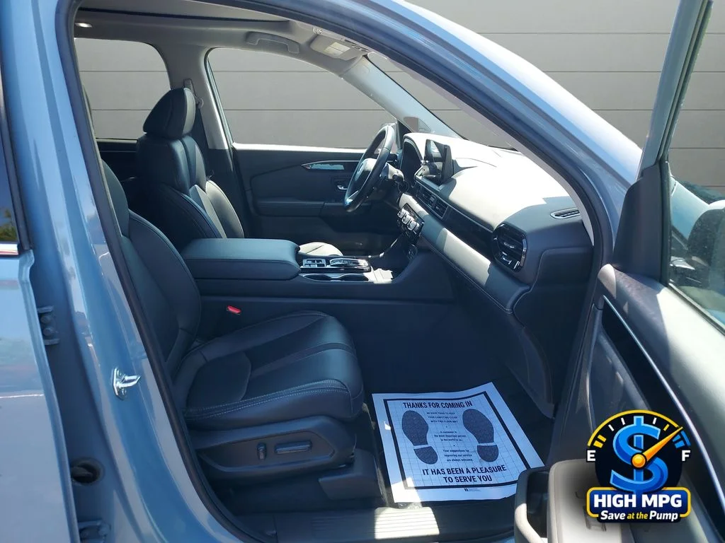 2023 Honda Pilot Touring - Photo 21
