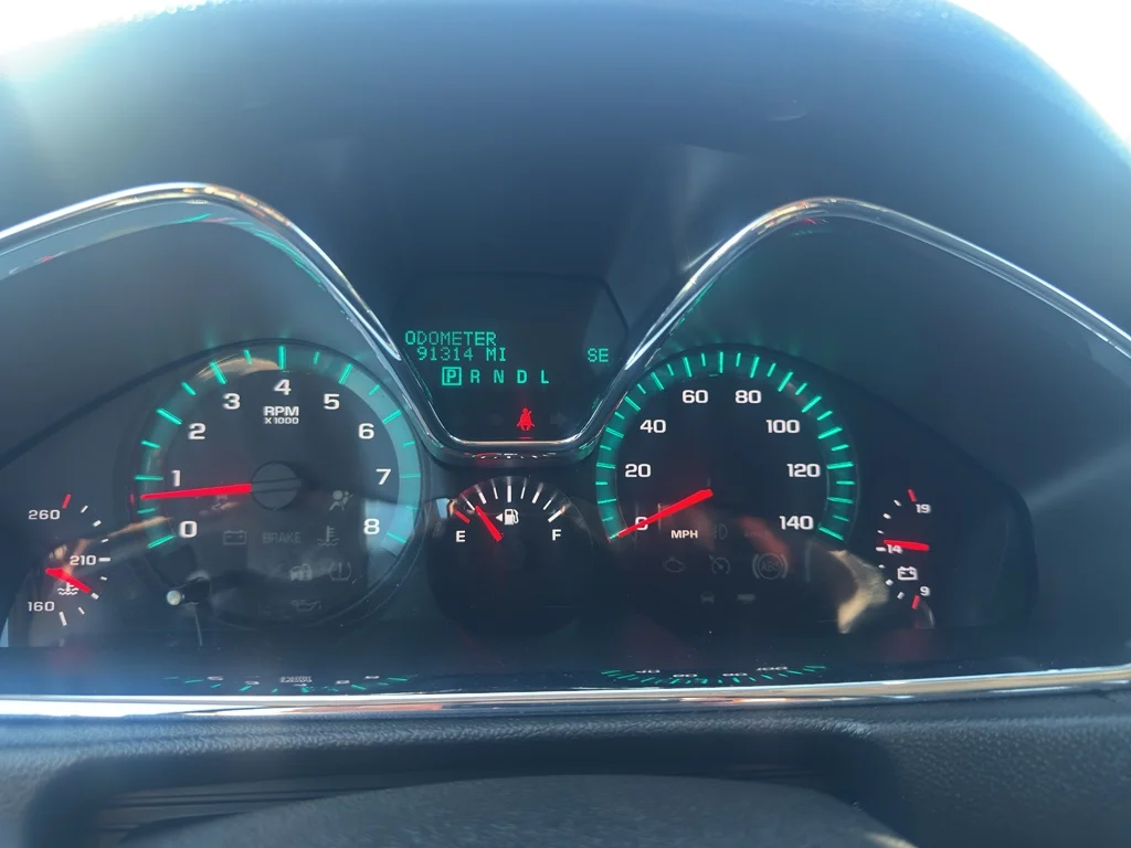 Used 2015 Tungsten Metallic Chevrolet LT image 25