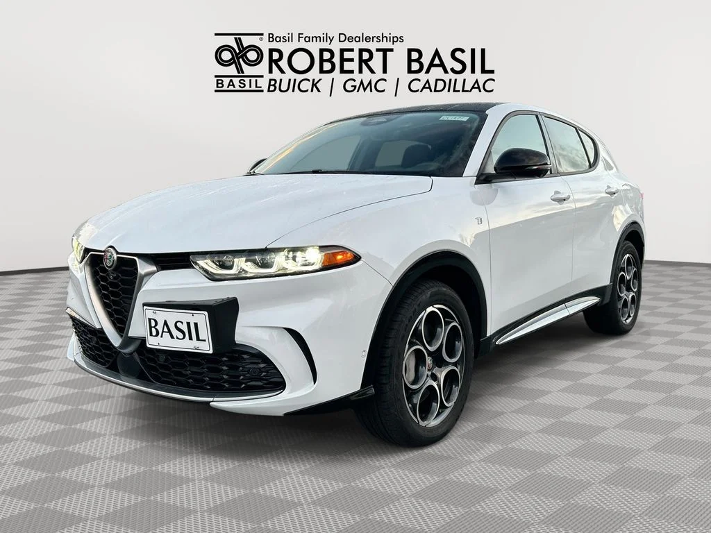 Used 2024 White Alfa Romeo Ti image 1