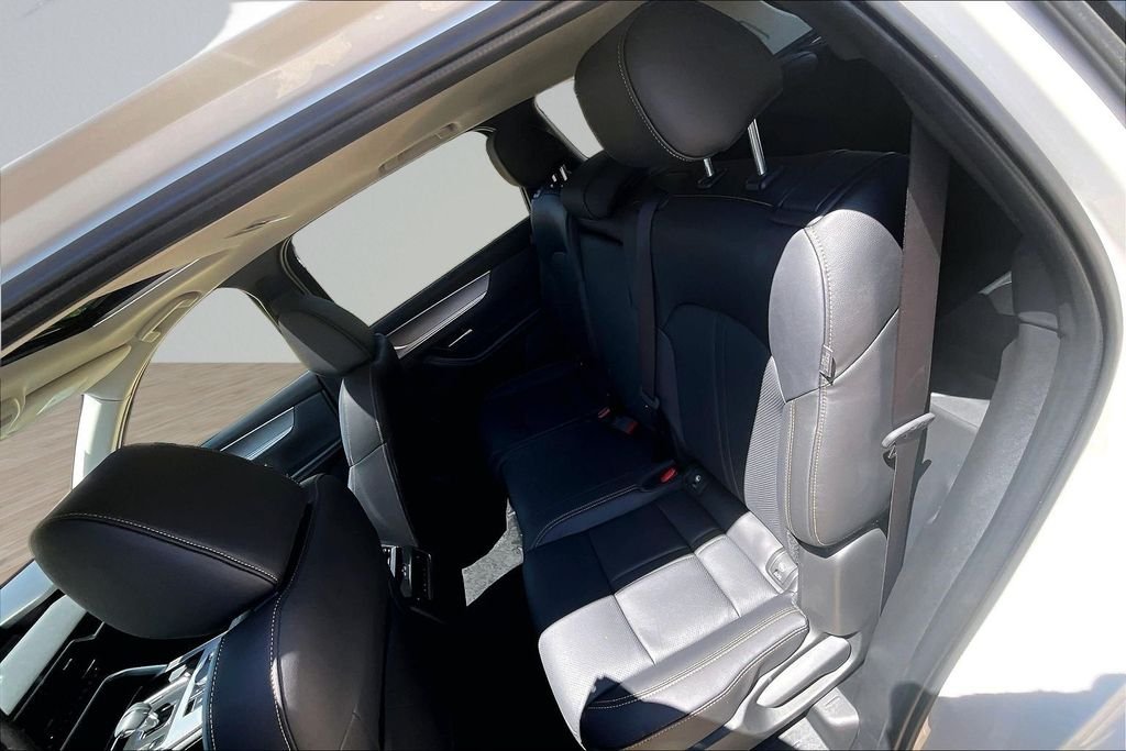 2026 Mazda CX-90 Preferred Package - Photo 10