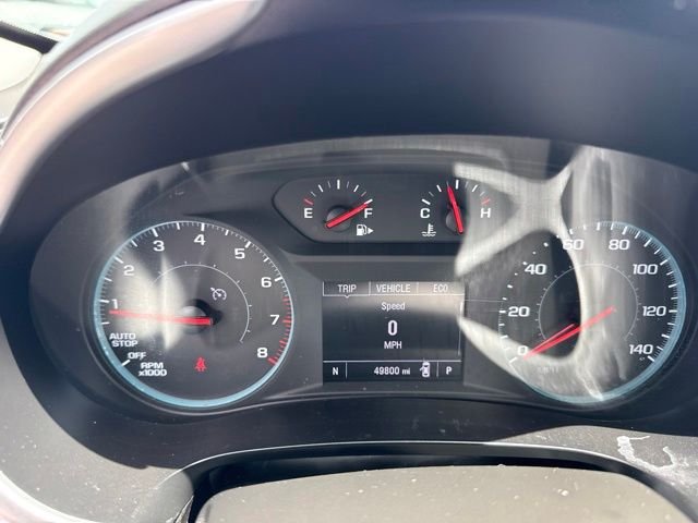 Used 2025 White Chevrolet LT image 18