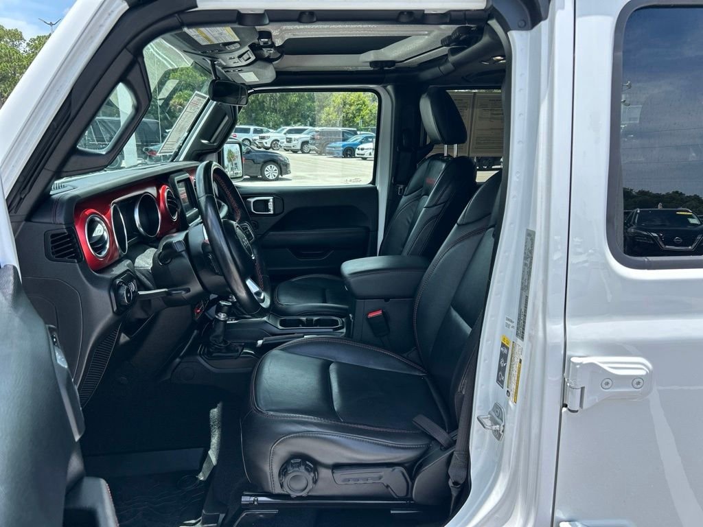 Used 2021 White Jeep Unlimited Rubicon image 16