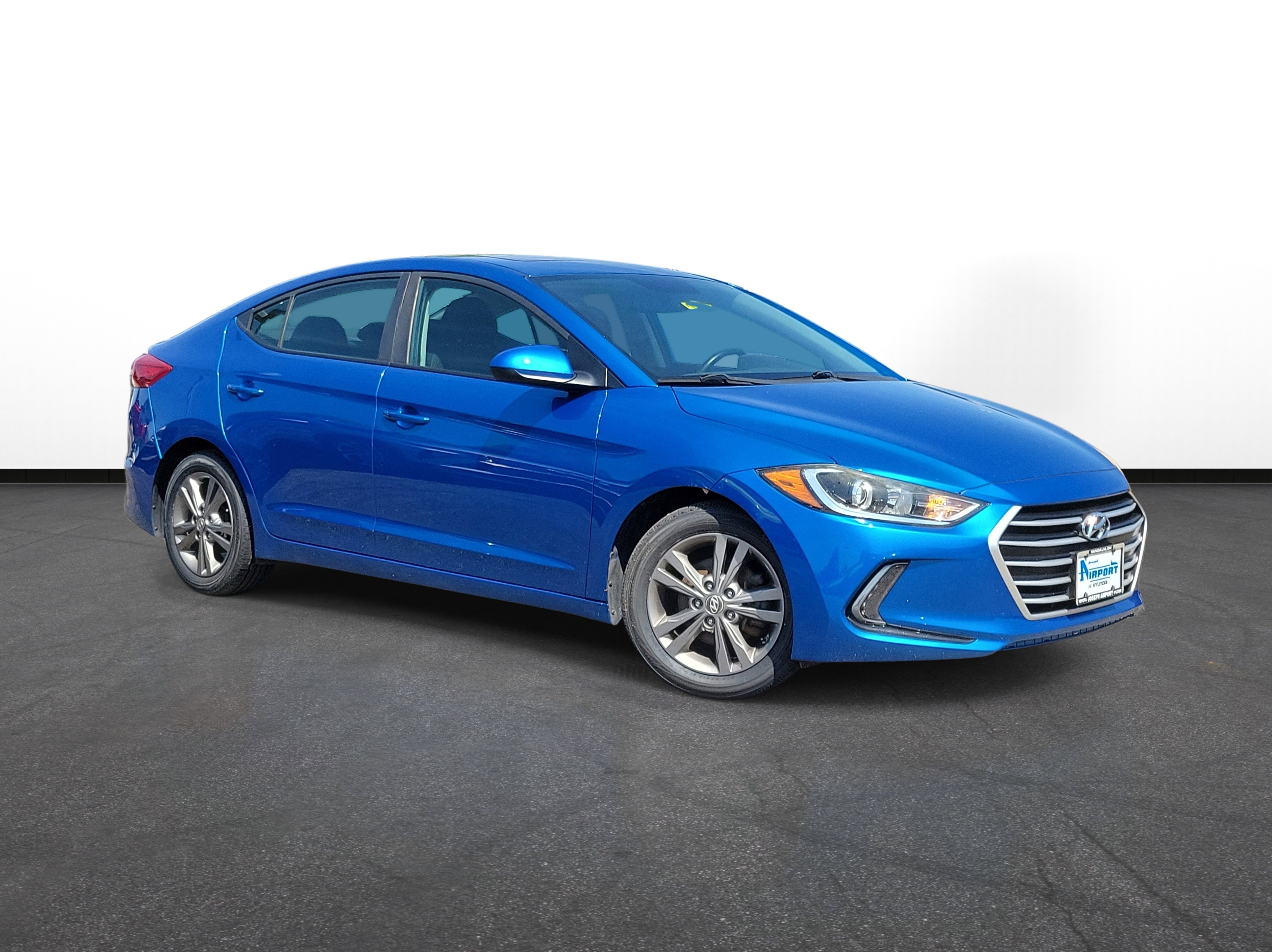2017 Hyundai Elantra 1.8 Value Edition A/T's photo