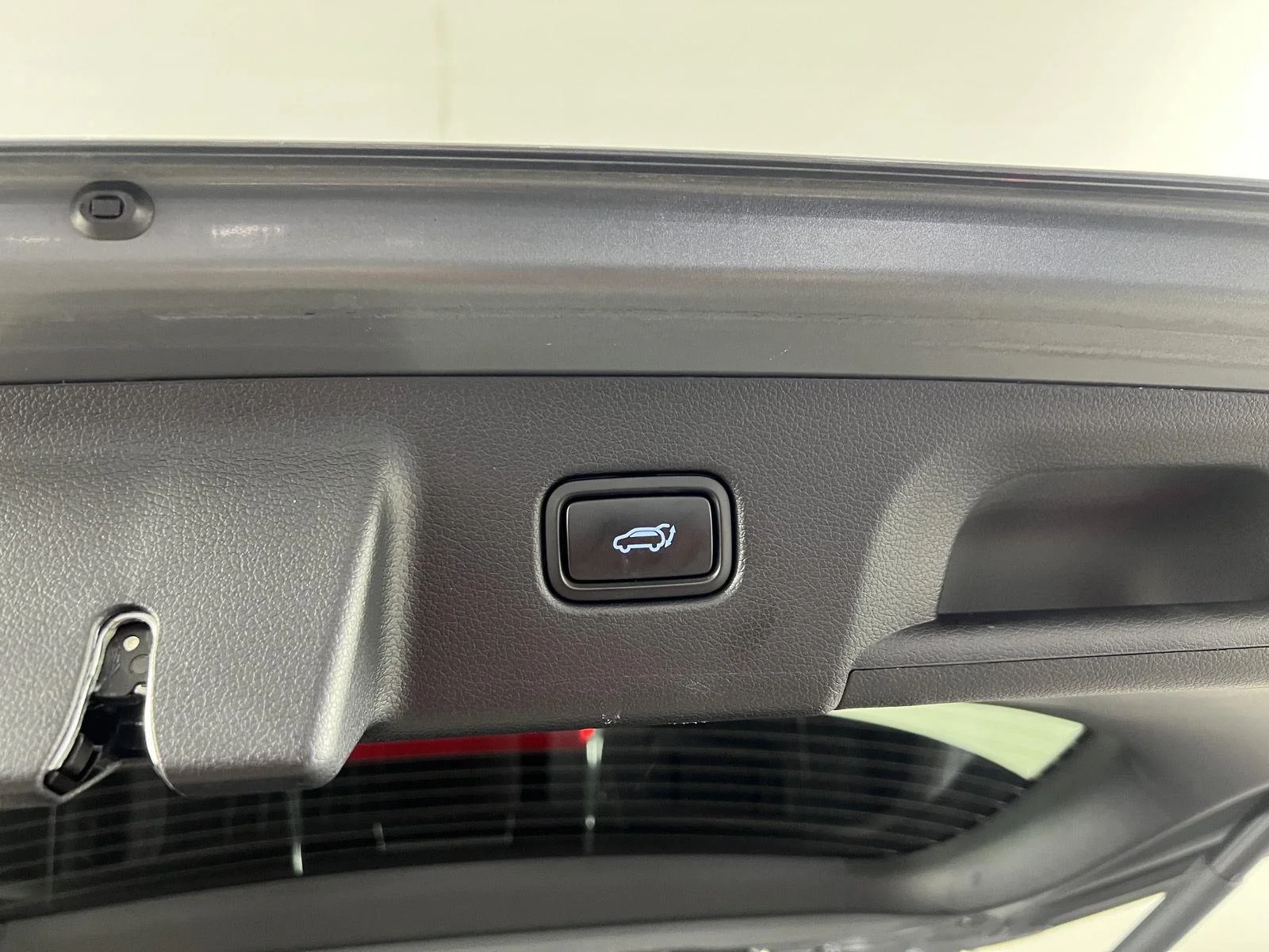 Used 2024 Steel Graphite Hyundai XRT image 15