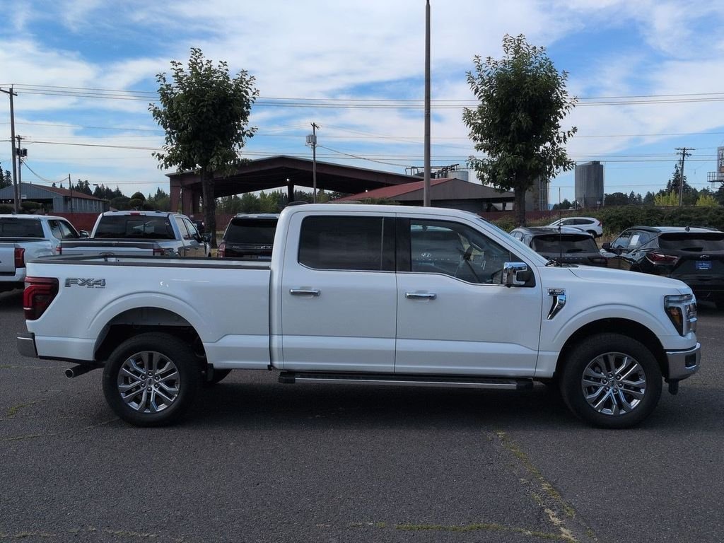 New 2026 Star White Metallic Tri-Coat Ford Lariat® image 40