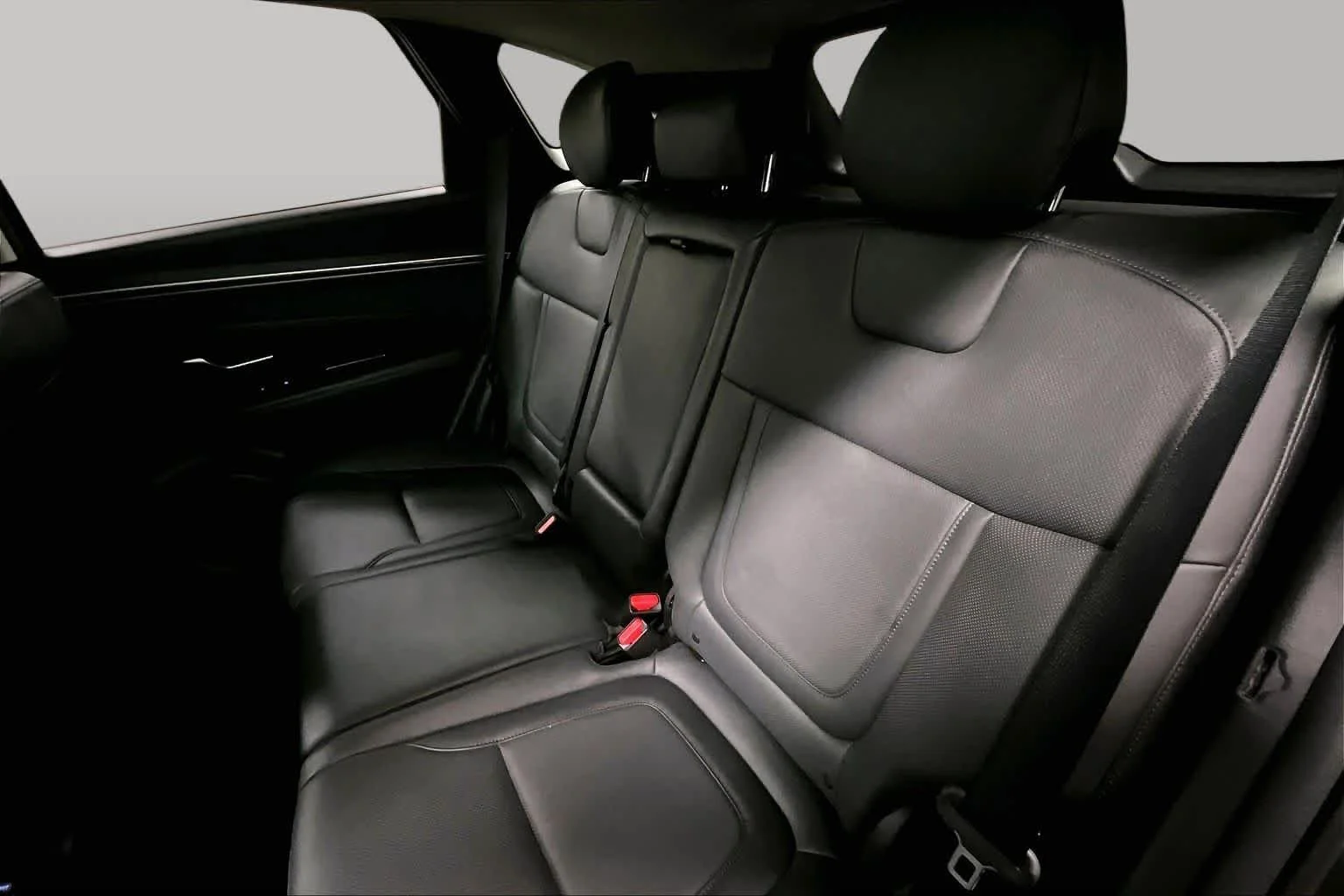 Used 2022 Phantom Black Hyundai Limited image 20