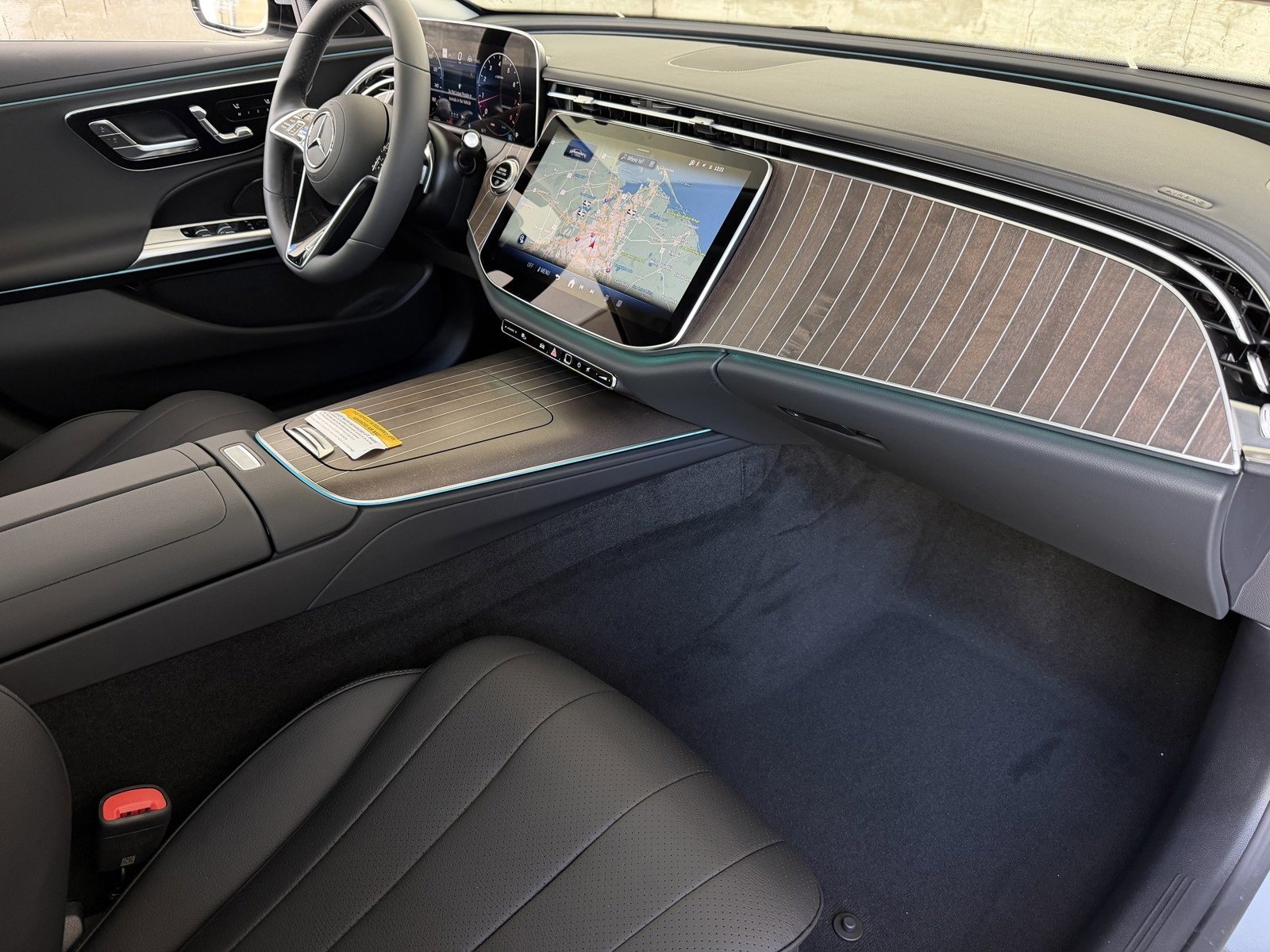 New 2026 Cirrus Silver Metallic Mercedes-Benz E 350 image 37