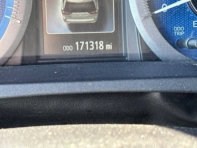 Used 2015 Black Toyota XLE image 14