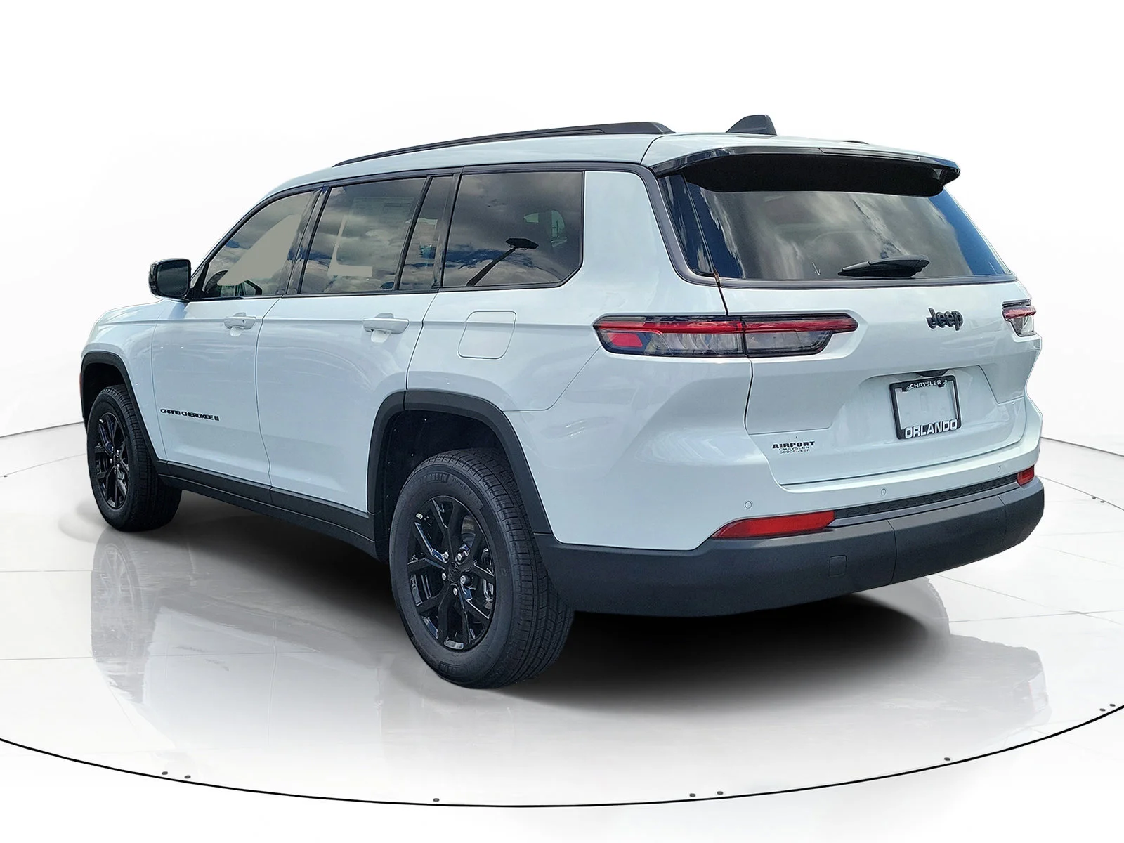 New 2026  Jeep Laredo Altitude image 3