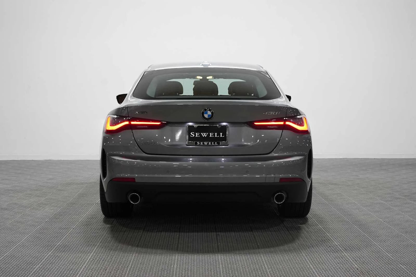 Certified Used 2026 Skyscraper Grey Metallic BMW 430i xDrive image 5