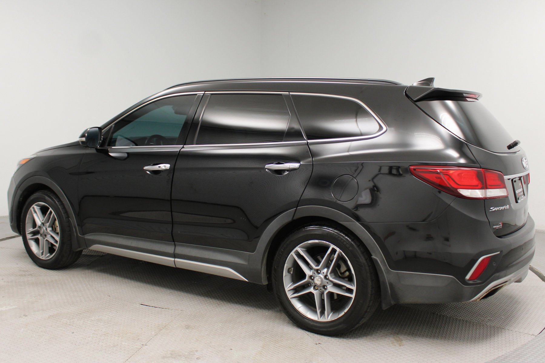 Used 2018 Becketts Black Hyundai Limited Ultimate 3.3L Auto image 37