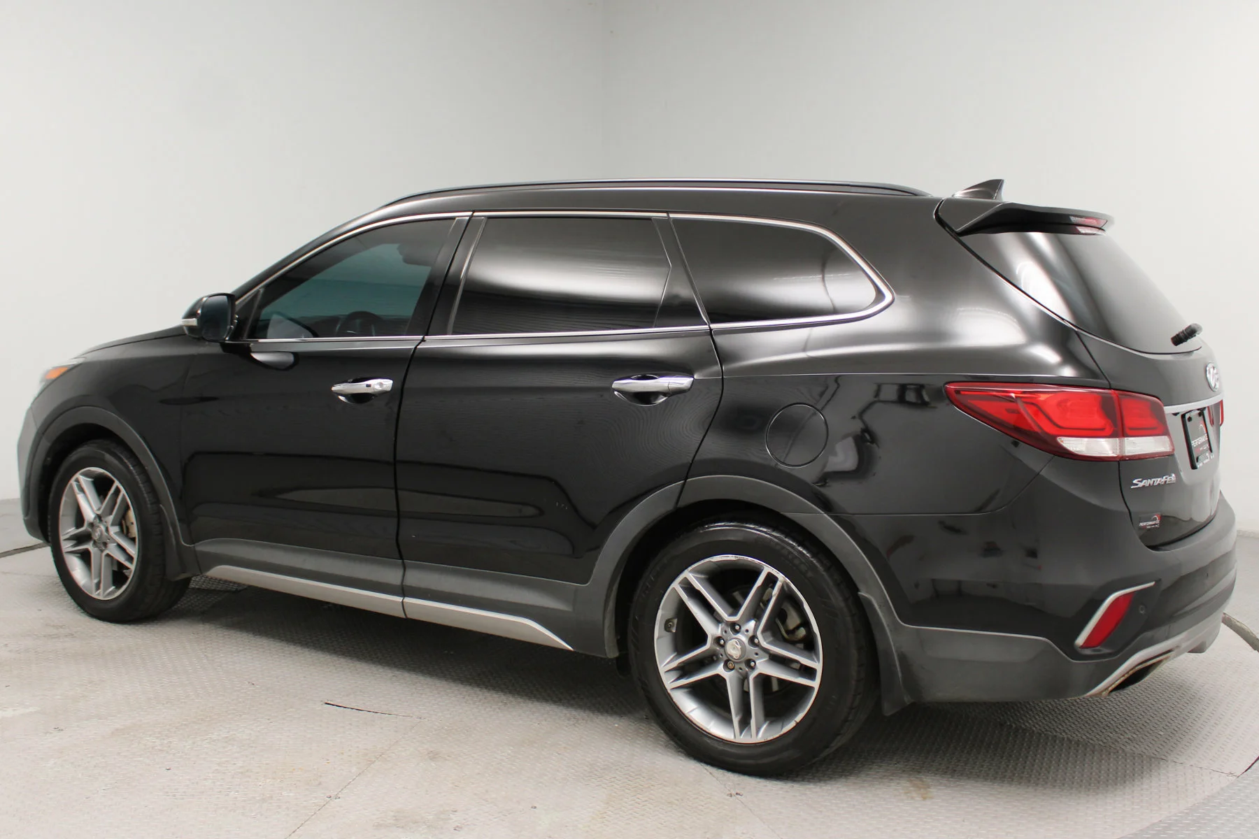 Used 2018 Becketts Black Hyundai Limited Ultimate 3.3L Auto image 37